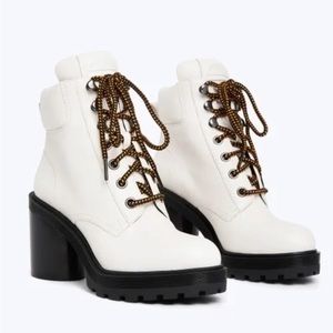 Marc Jacobs Crosby White Leather Platform Heel Ankle Boot Lug Rubber Sole 35